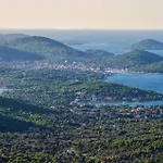 Gorgeous In * Dobropoljana