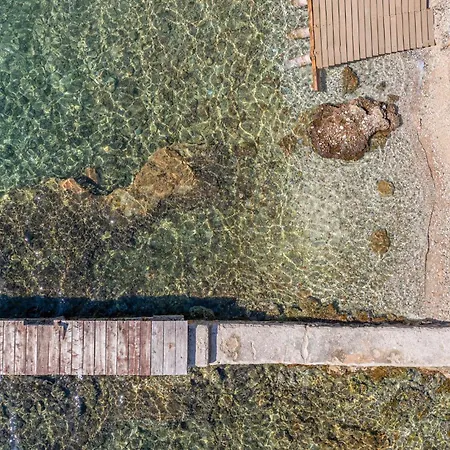 3 Bedroom Lovely In * Dobropoljana