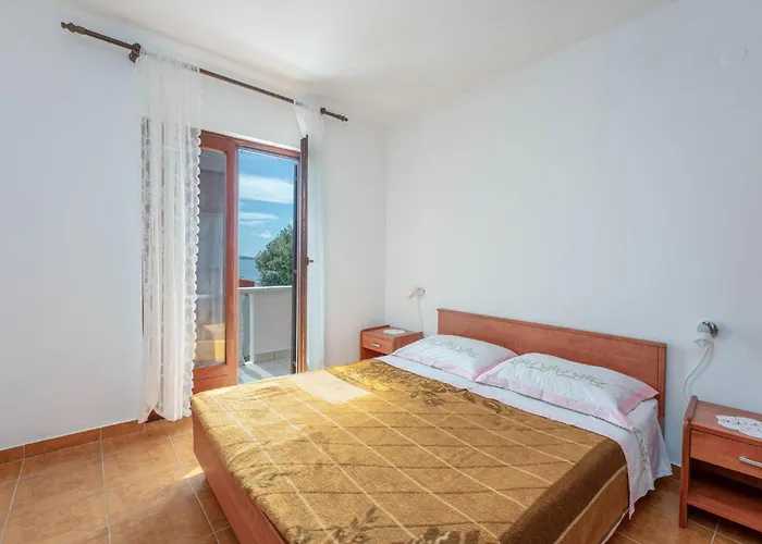 3 Bedroom Lovely In